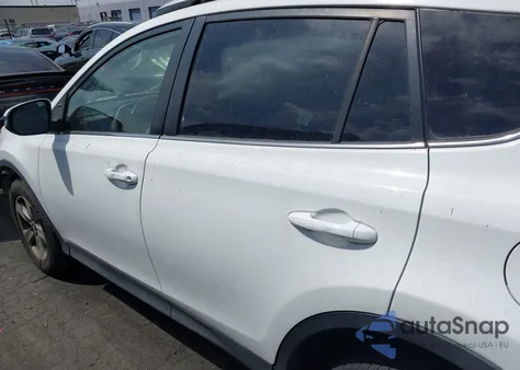 2015 Toyota Rav4 Xle из США, поврежденный, VIN JTMWFREV2FJ039077